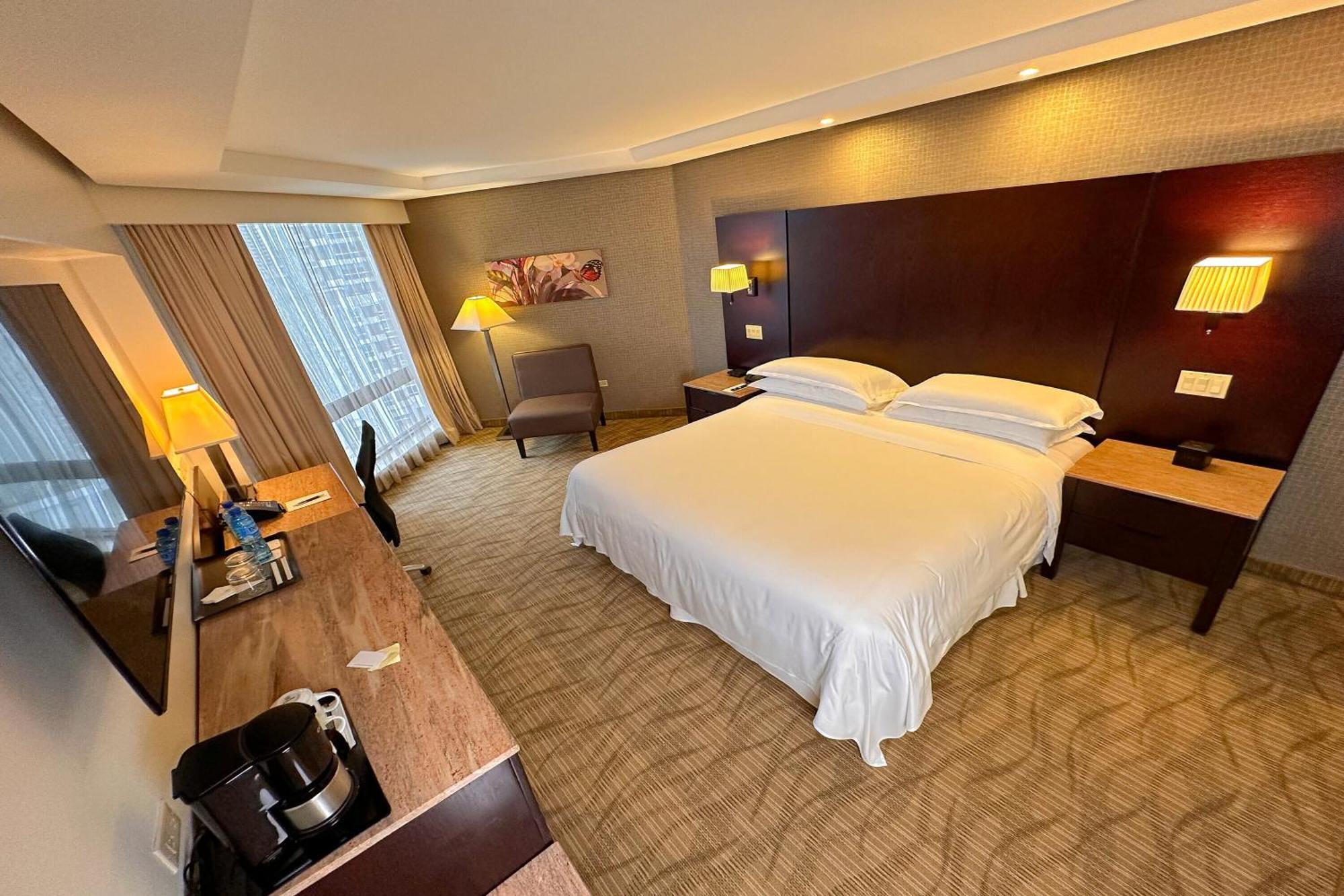 Sheraton Grand Panama Экстерьер фото A room at the hotel
