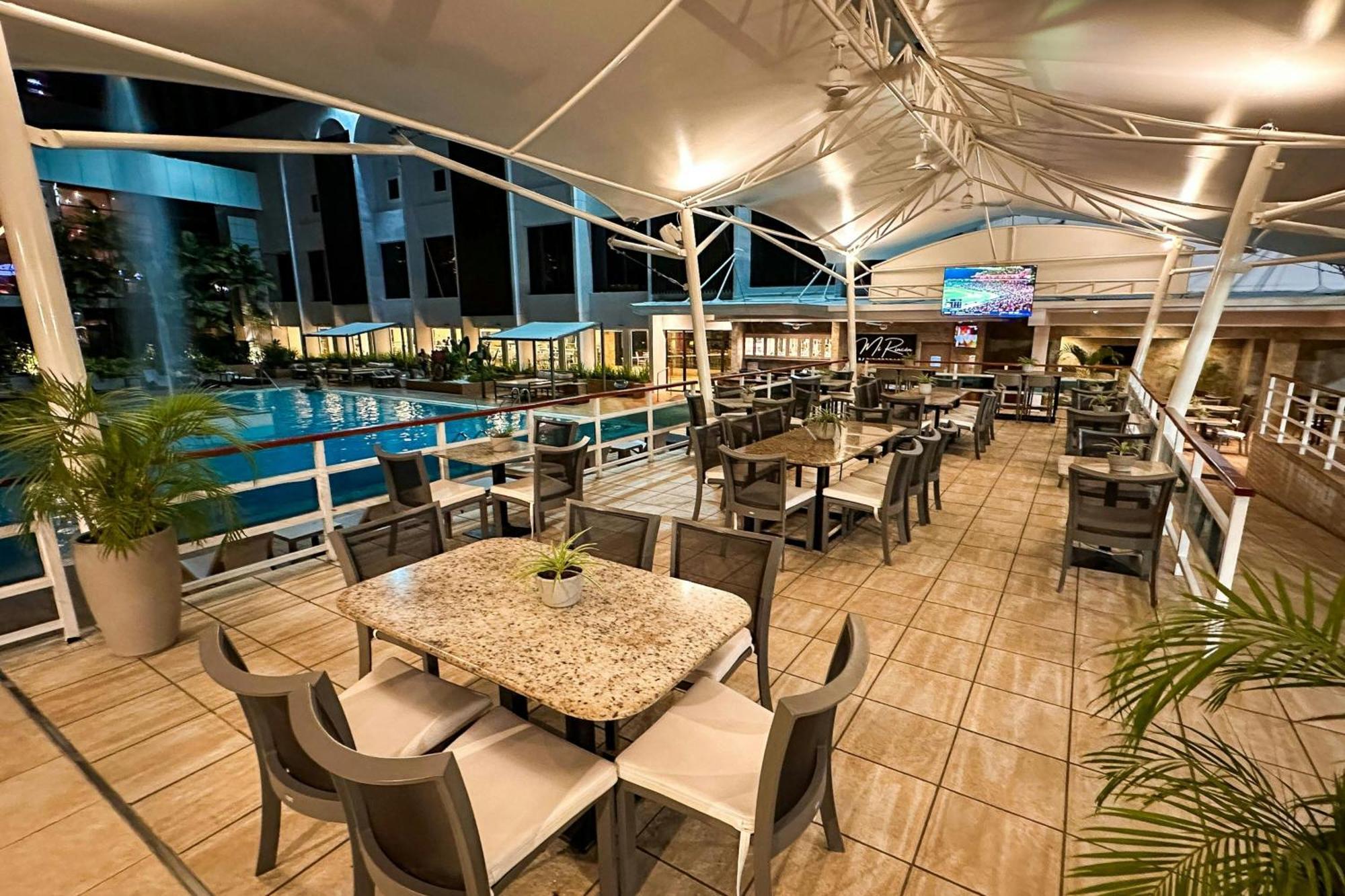 Sheraton Grand Panama Экстерьер фото